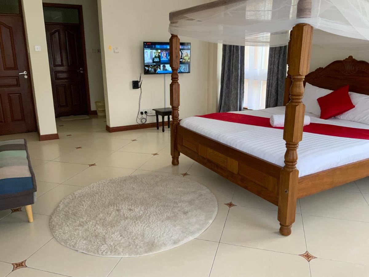 Elna'S Haven - Nyali Sea View Apartment Момбаса Экстерьер фото