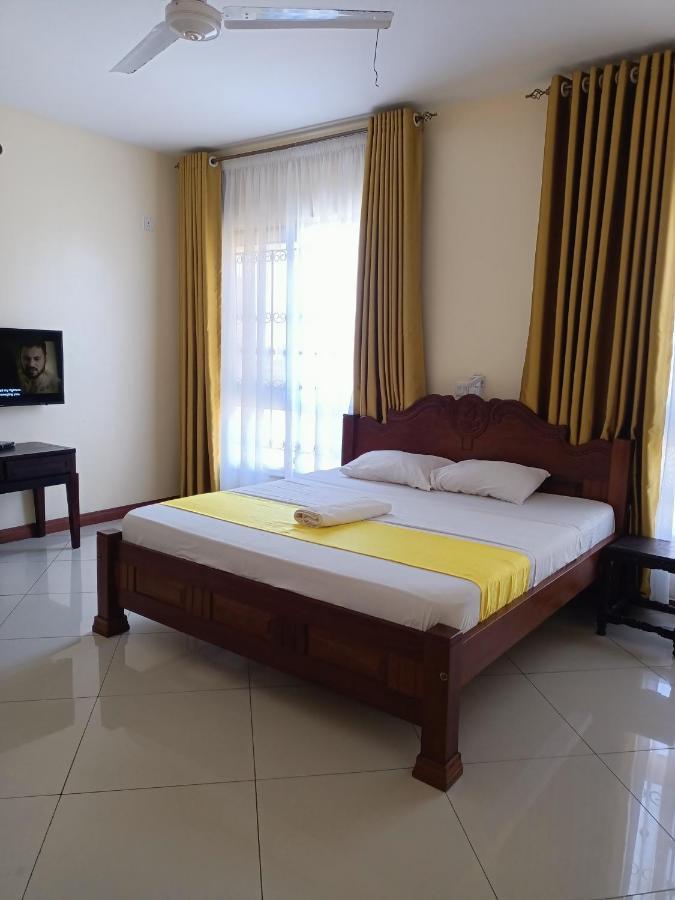 Elna'S Haven - Nyali Sea View Apartment Момбаса Экстерьер фото
