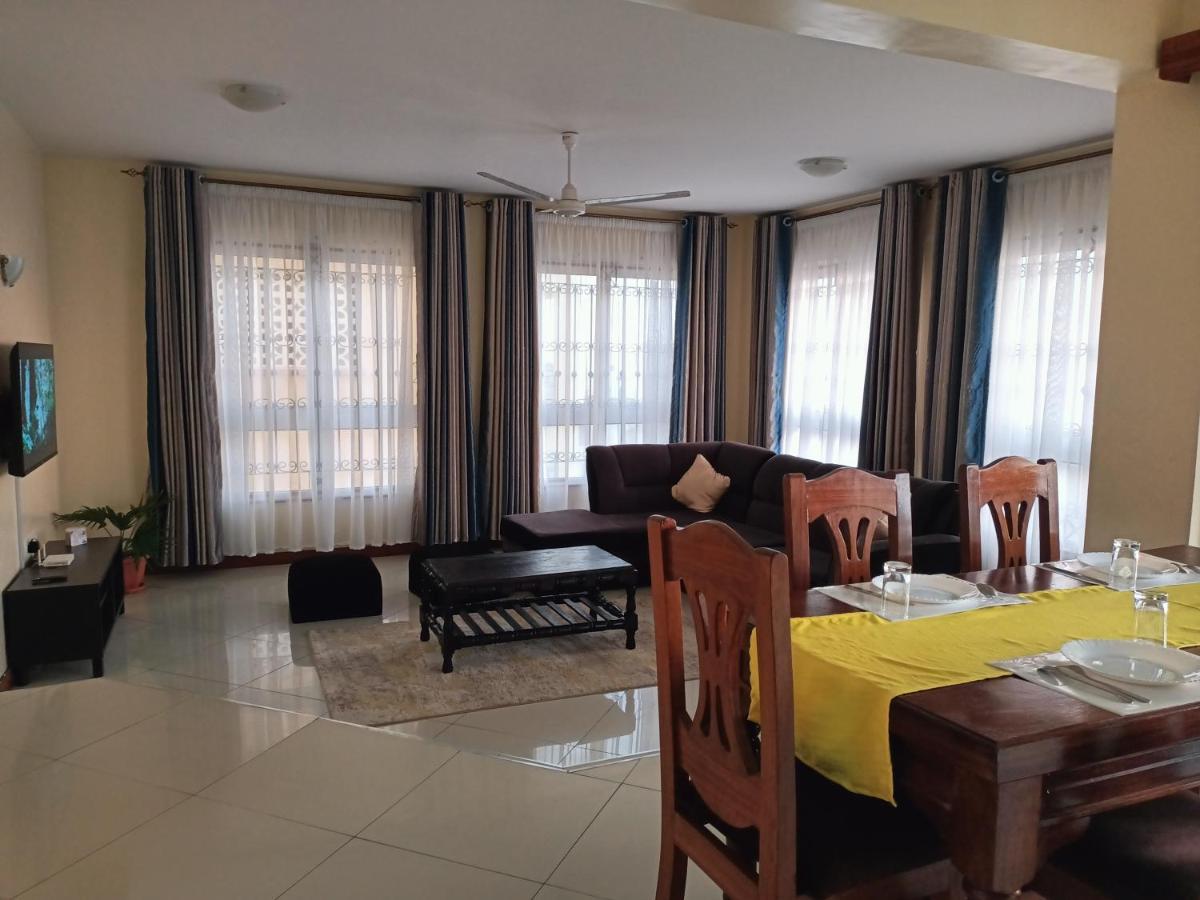 Elna'S Haven - Nyali Sea View Apartment Момбаса Экстерьер фото