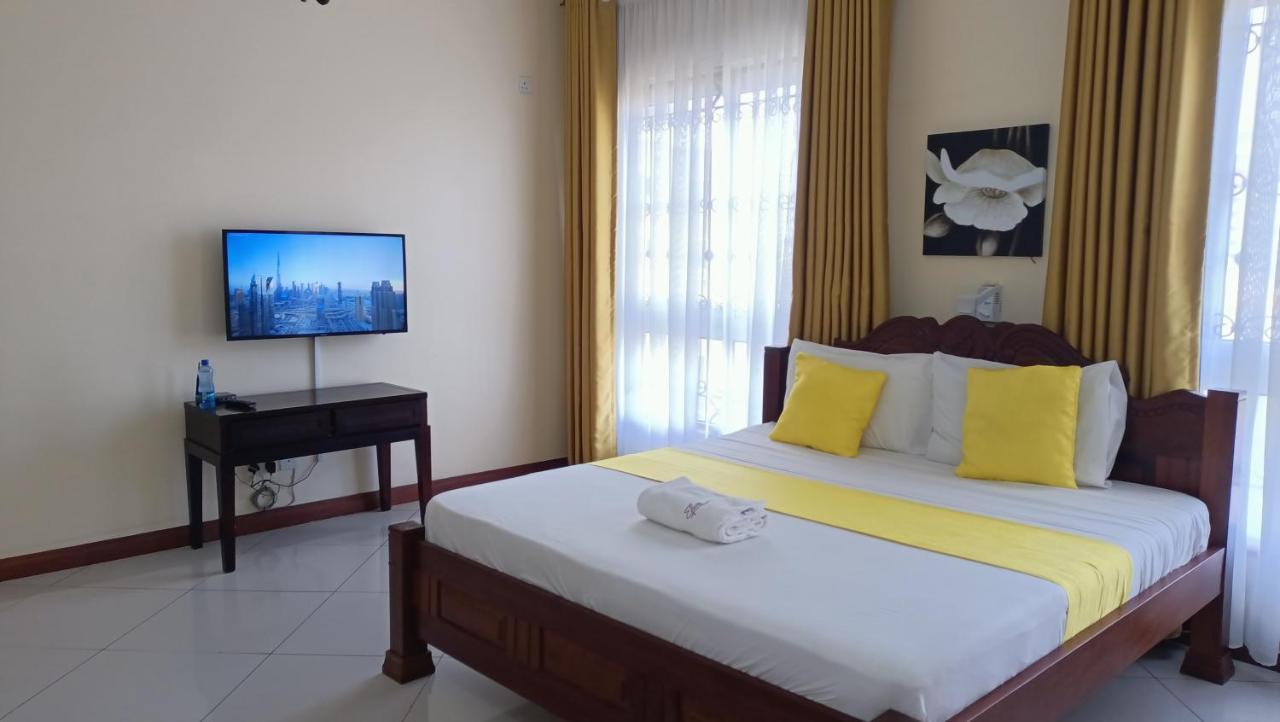 Elna'S Haven - Nyali Sea View Apartment Момбаса Экстерьер фото